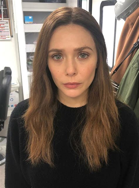 elizabeth olsen leaked photos|Elizabeth Olsen Leaked Nudes